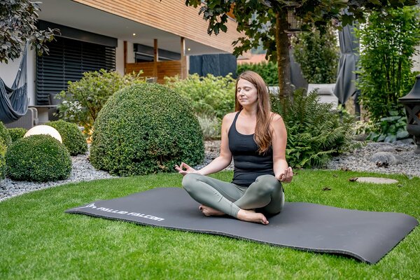 Yoga im Living Garden deines Apartment Ötztal