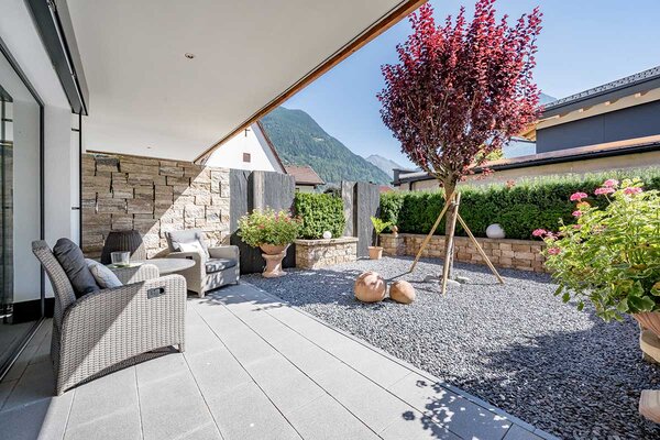 Relaxing moments in the Living Garden of your Ötztal vacation apartment